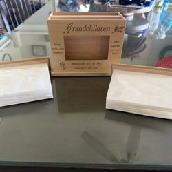 SUNDAY YARD SALE 😀😀😀😀