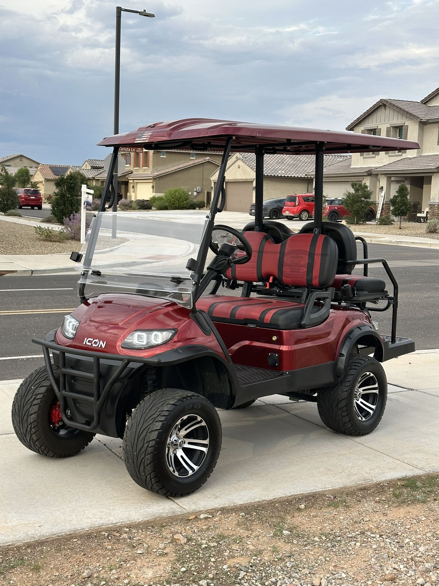 2021 ICON i40 Golf Cart