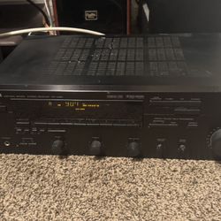Yamaha RX-V490 Receiver HiFi Stereo 5 Channel Home Audio Phono Radio Vintage