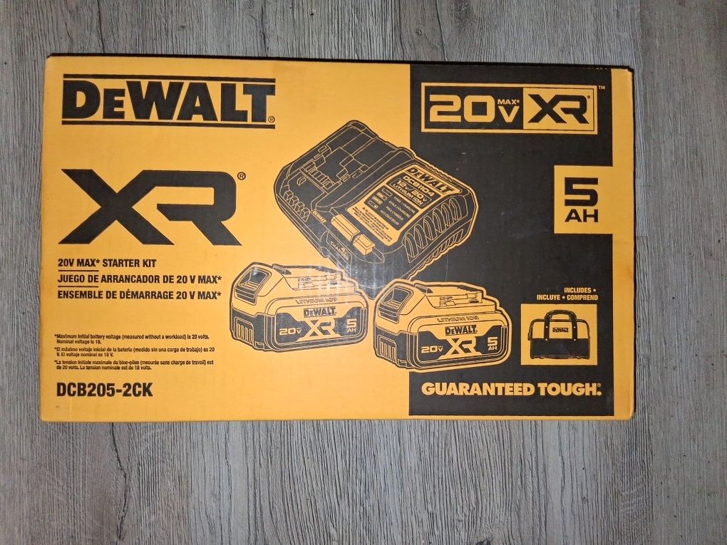 REDUCED. Dewalt 20v Max XR Starter Kit.