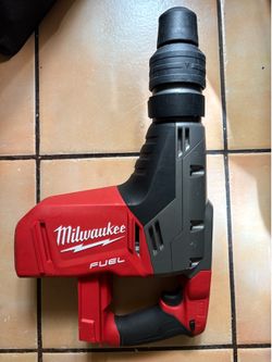 Milwaukee M18 FUEL 1-​9/​16 in.​ SDS-​Max Rotary Hammer
