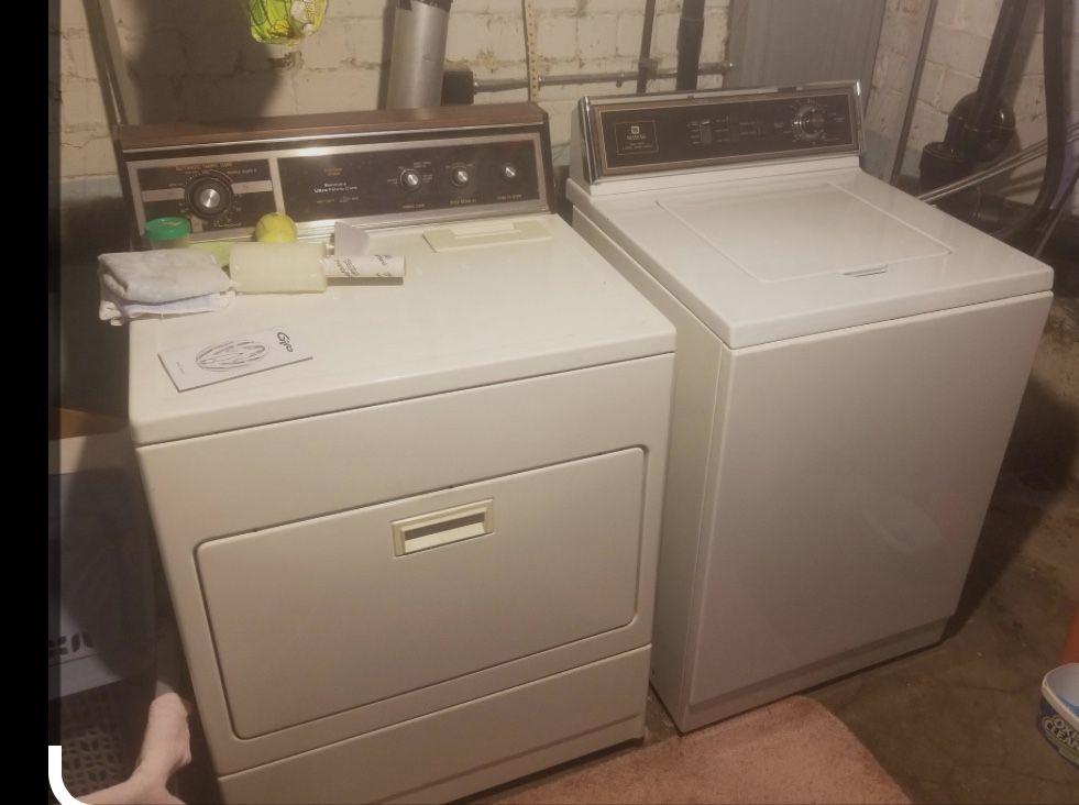 Washer And Dryer Set