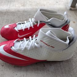 Brand New Nike Red And White Kleats Size 14
