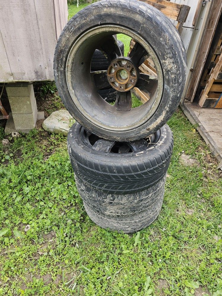 Pontiac Rims And Tires