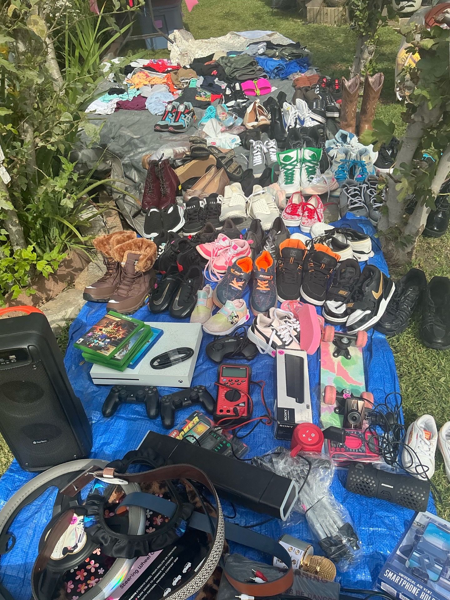 Different Kinds of Toys, Clothes, Fashion Jewelry, Shoes, Handbags and Backpacks, Sat16 and Sun 17