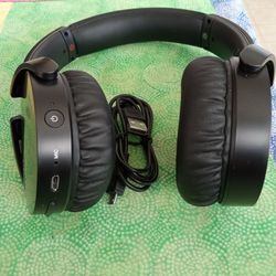 SONY HEADPHONES WIRELESS BLUETOOTH NOISE CANCELLING STEREOS BASS 