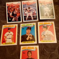 Lot of 7 Vintage Topps Baseball Trading Cards 7pc