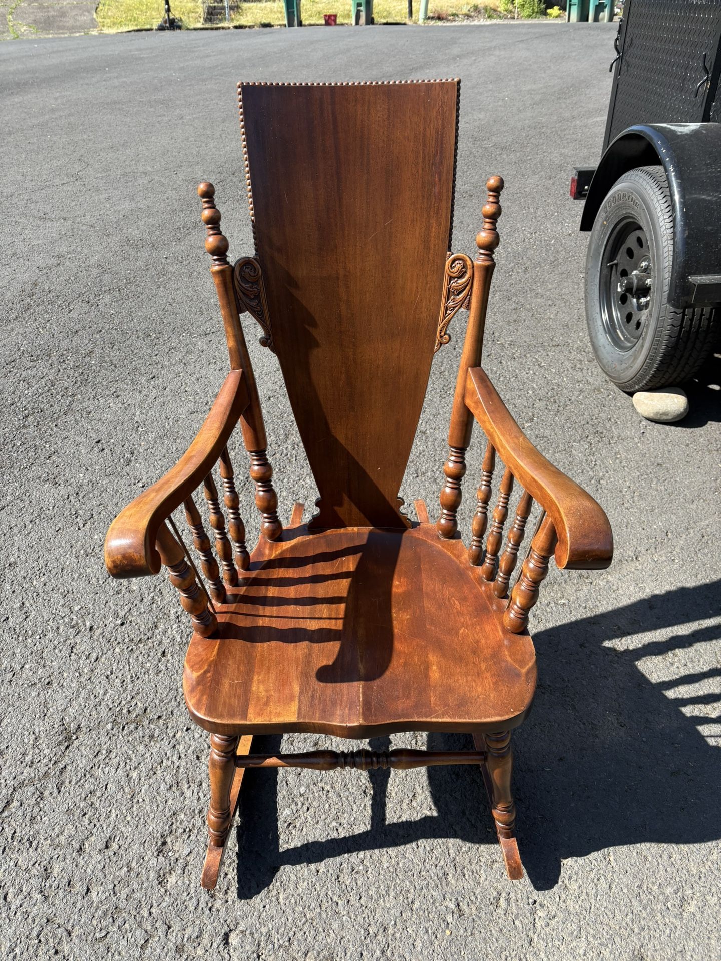 Antique Vintage Rocking Chair $150