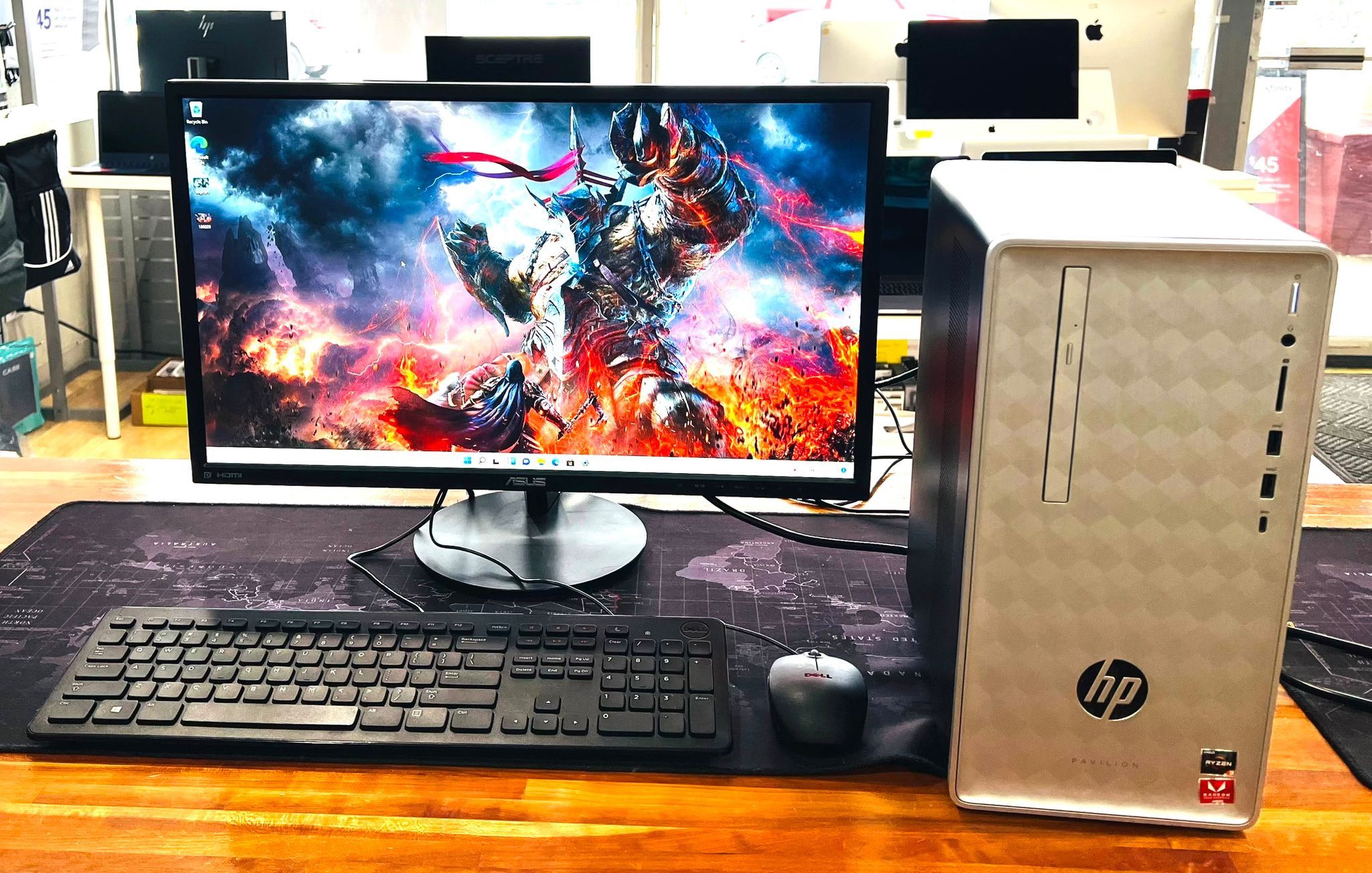 HP Pavilion Desktop 590-P0xxx AMD RYZEN 3 2200G 3.50Ghz 16GB 256GB SSD + 1TB HDD Radeon Vega Graphics 2GB VRAM