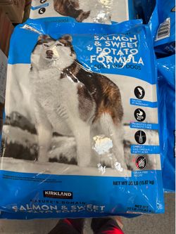 Kirkland Salmon and Sweet Potato DOG FOOD 35lbs