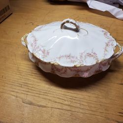 Antique Haviland Oval Covered Vegetable, Pattern: Schleiger 145
