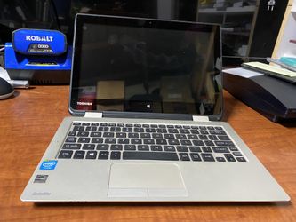 Toshiba laptop 14” 💰💰💰💸💸💸🏴‍☠️🏴‍☠️🏴‍☠️🏴‍☠️