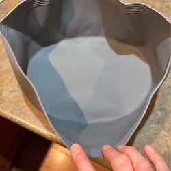 oval silicone e3710 10x8 heat protector, good for mixing