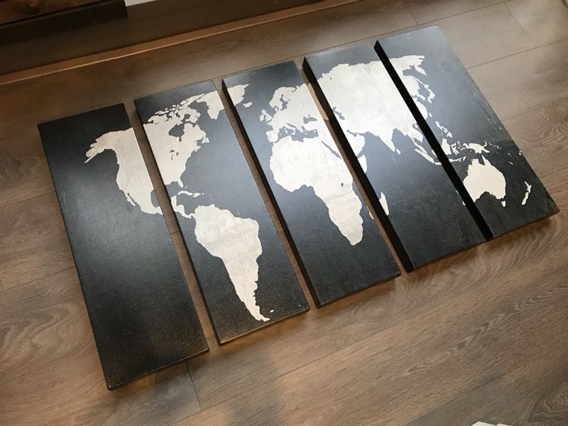 Etsy canvas 5 piece picture set, world map[LIKE New]