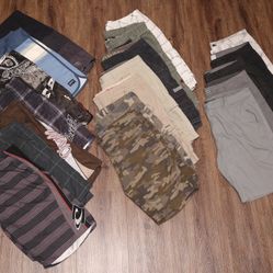 19 Pairs of Shorts - Size 38