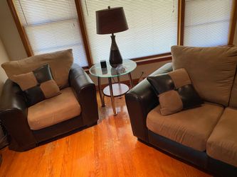 8 piece sofa/ living room set