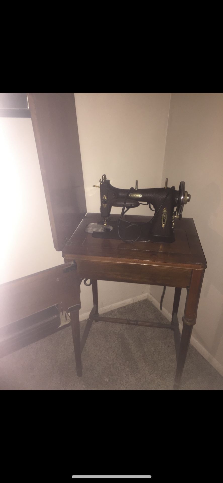 Antique Sewing Machine Cabinet/table