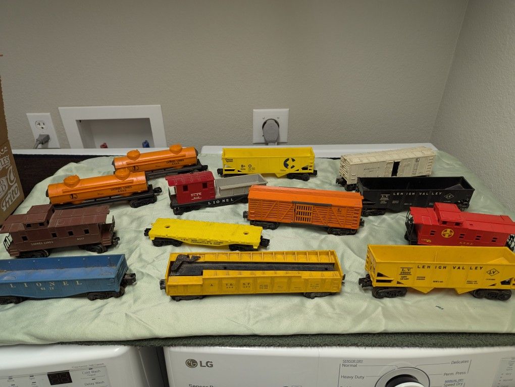 Lionel Vintage Rail Cars, And One Post-war Car