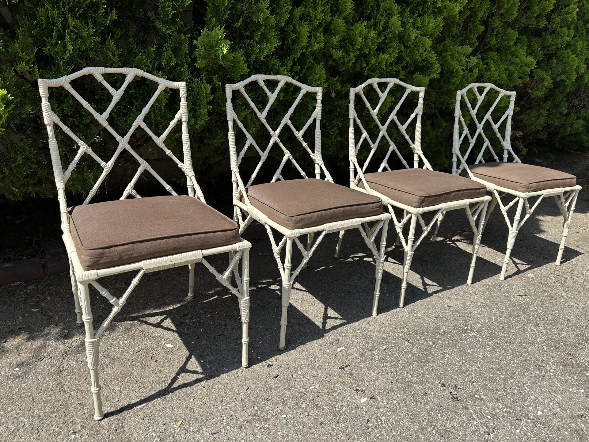 Gorgeous Chinese Chippendale Chairs - Set Of Four