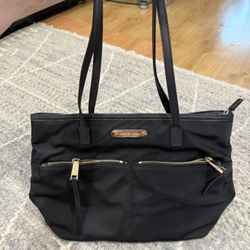 Micheal Kors Bag