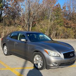 2011 Infiniti M37