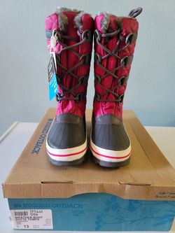 Rugged outback winter boots
