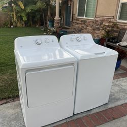 Like New One Year Old Ge Washer And Gas Dryer