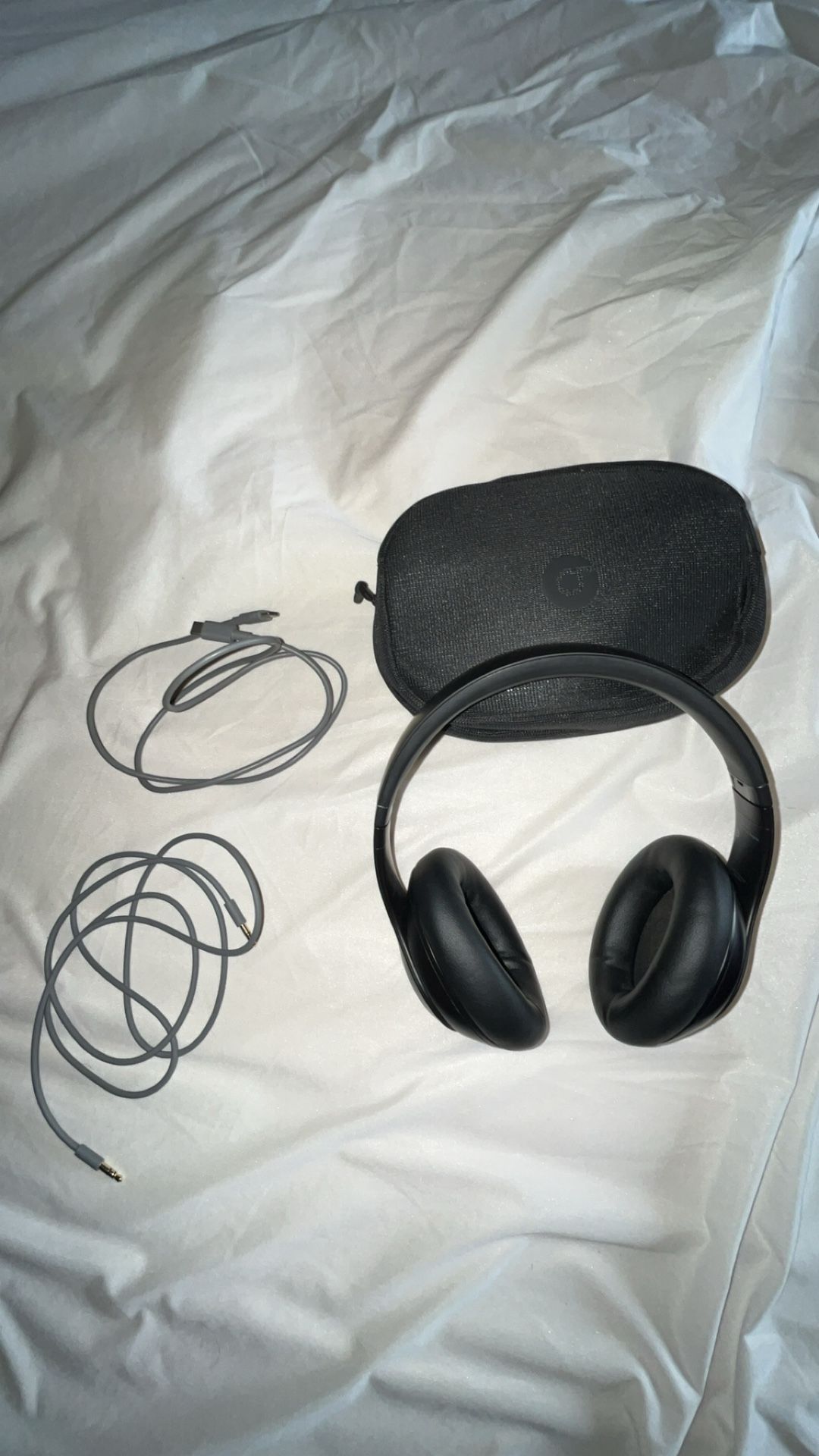 Beats Studio Pro Bluetooth Wireless Headphones