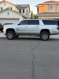 GMC Yukon XL  SUV