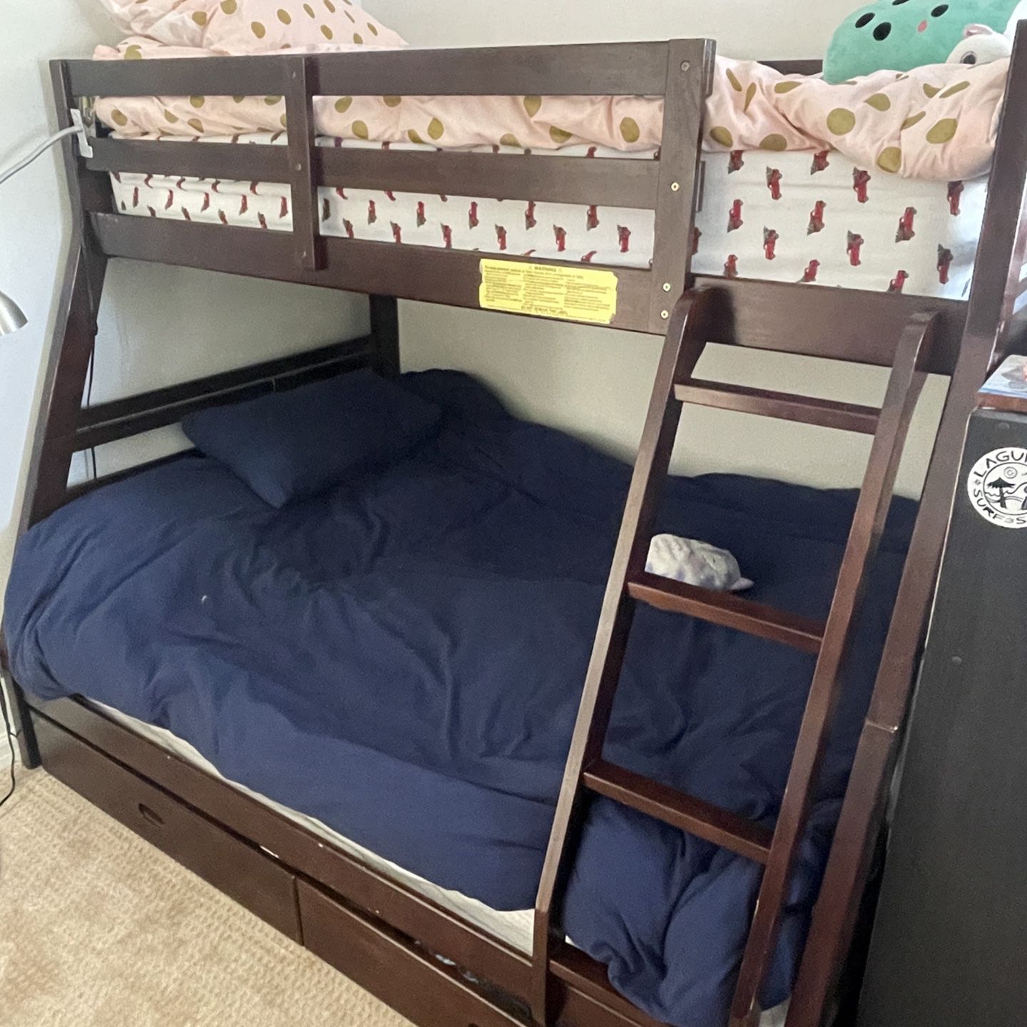 Bunk Bed Twin /Full INCLUDING both Mattresses