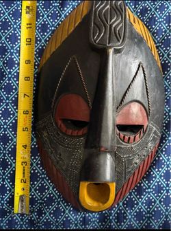 Handmade Patience Africa Wood Mask (Ghana) -