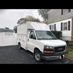 04 Box Truck GMC 