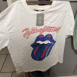 BRAND NEW SHIRT FOR WOMEN …SIZE LARGE ..$3 Dlls …FIRM 