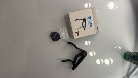Guitar Capo (wing)