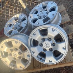 2013 Toyota Tacoma Wheels