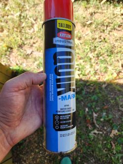 Krylon industrial red marker spray paint