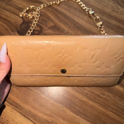 LV monogram Sarah wallet