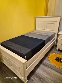 TWIN BED