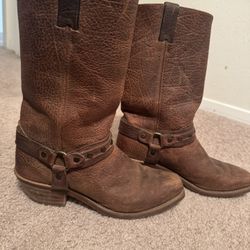 Size 10 men’s leather Abilene 