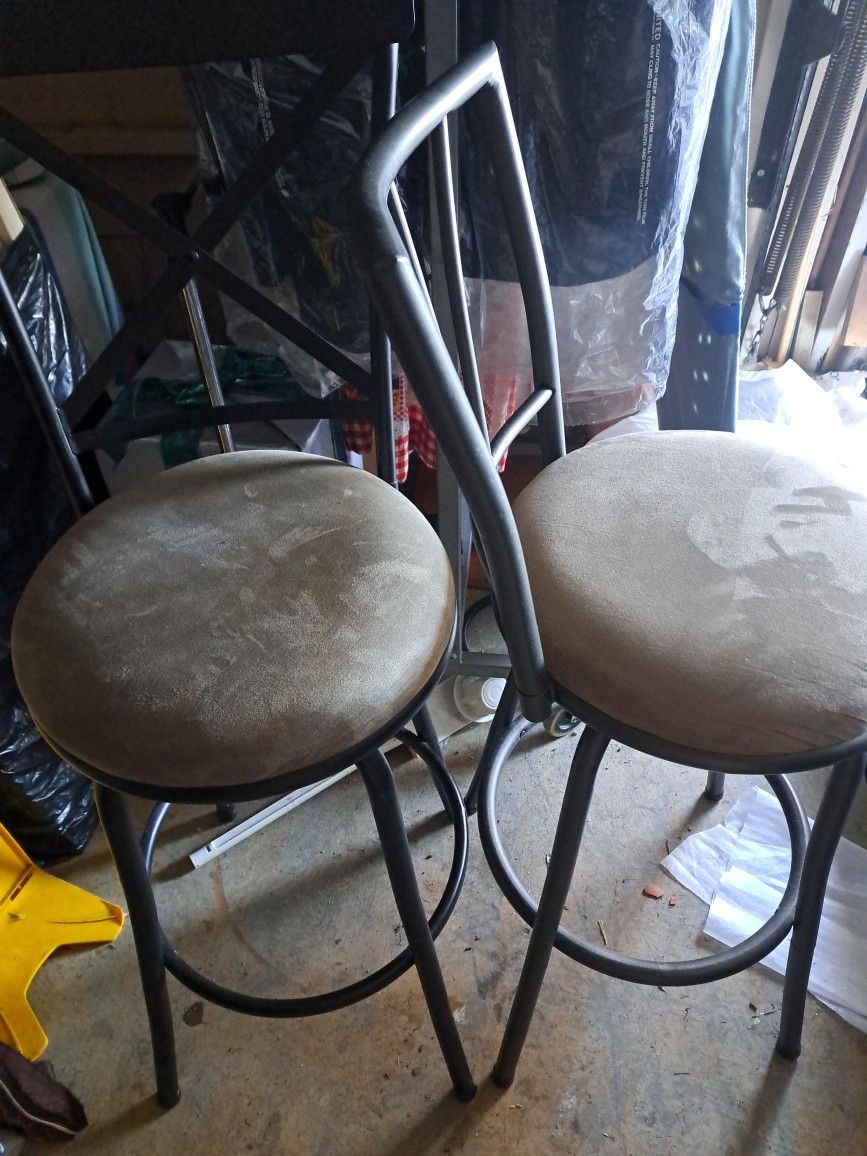 2 Bar Stools $5 Ea.