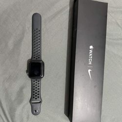 Apple Watch SE2 Nike 