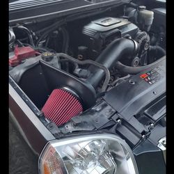 09-13 gmc Yukon chevy Tahoe cold  air intake Kit (brand new)