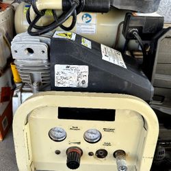 Air Compressor 