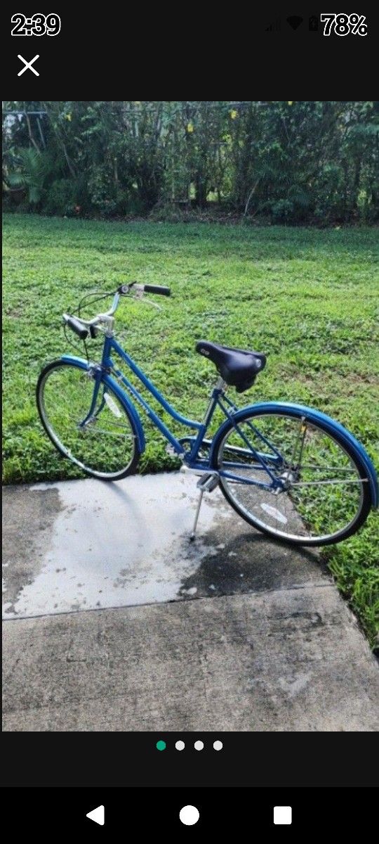 VINTAGE SCHWINN BIKE Has New Tubes Great CONDITION