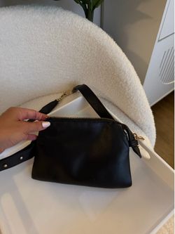 Black Fanny Pack