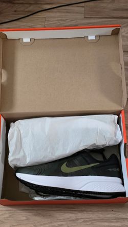 Nike Run Swift 2 Size 9 Men Black Olive Running Shoes NEW