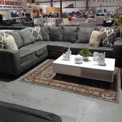 Sectional Sofa 