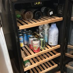 GE Profile Beverage/Wine Center