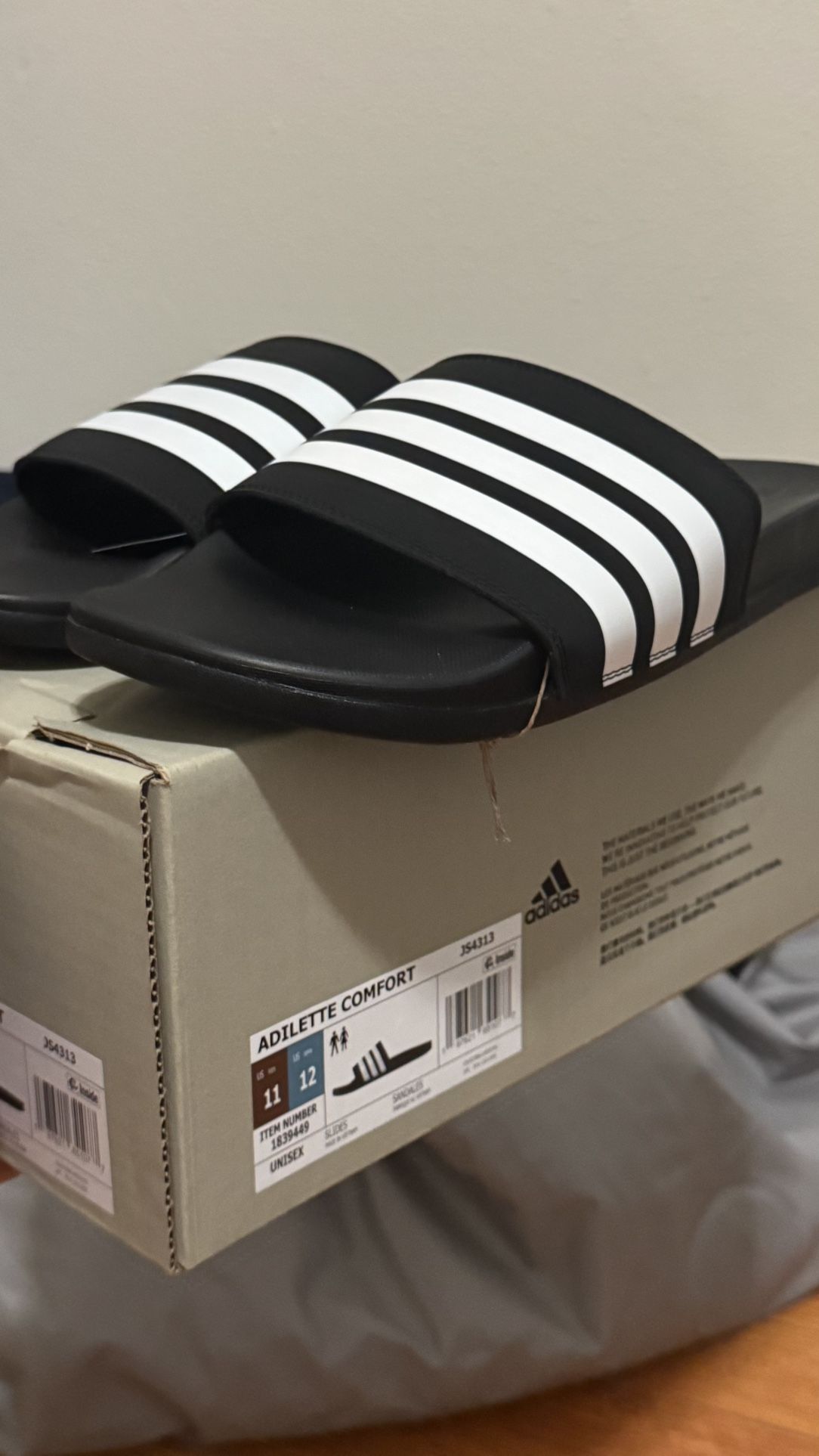 ADIDAS COMFORT SLIDE