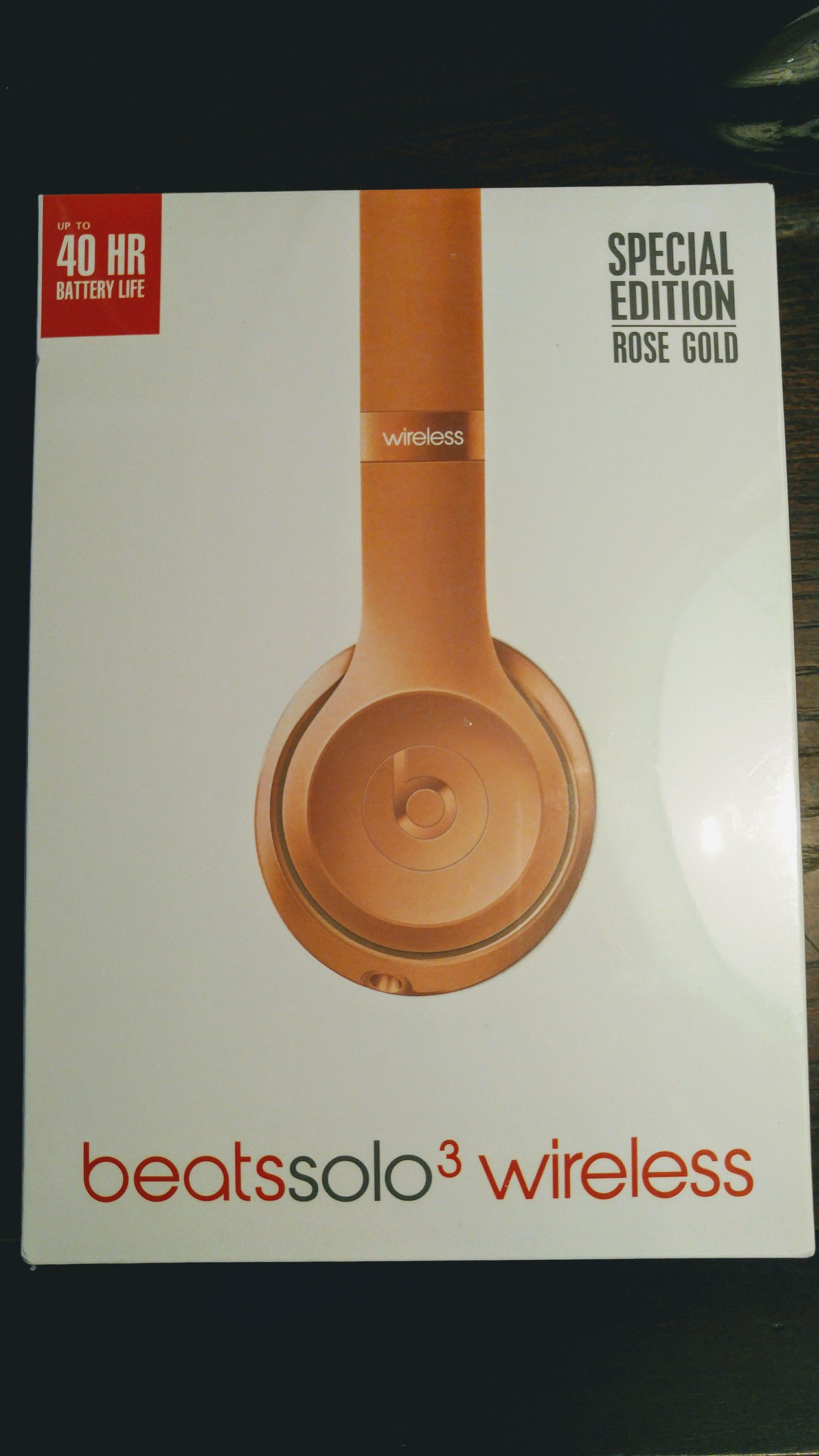 Beats Solo 3 Special Edition Rose Gold Sealed!